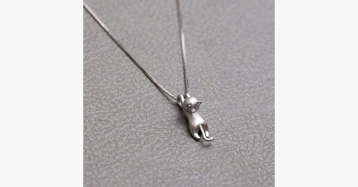 Climbing Cat Pendant – Made Especially For Pet Lovers – Simple Yet Absolutely Unique