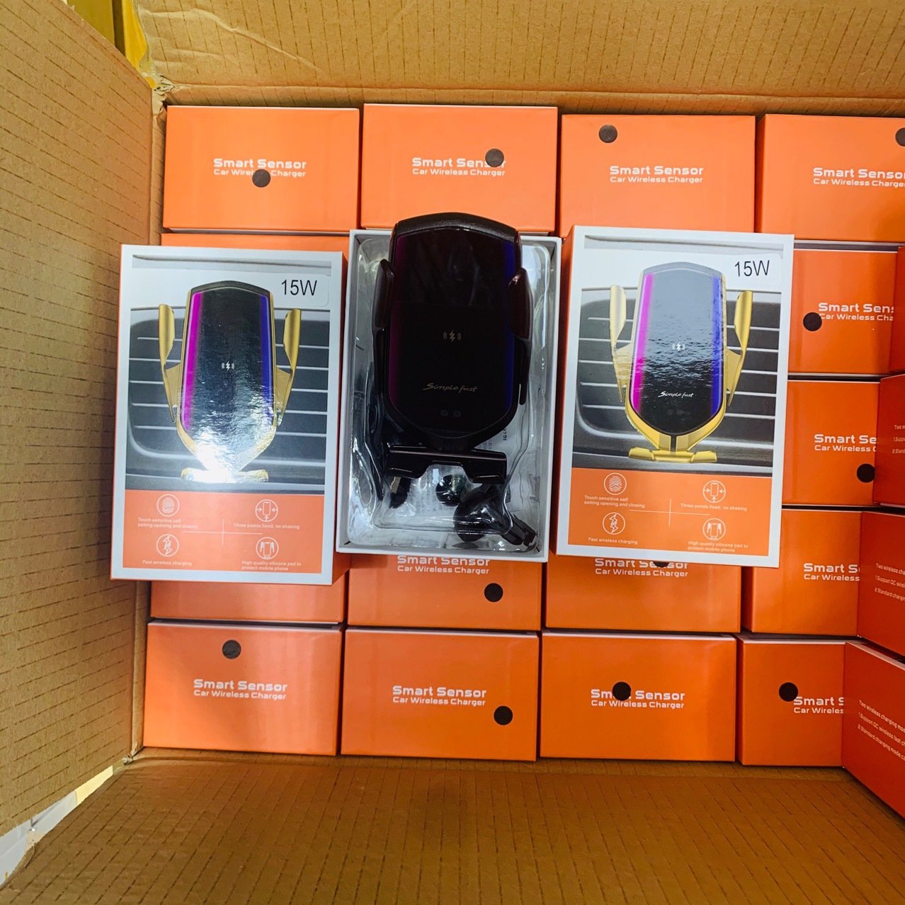 Car-Mounted Mobile Phone 15W Wireless Charging,Infrared Automatic Sensing