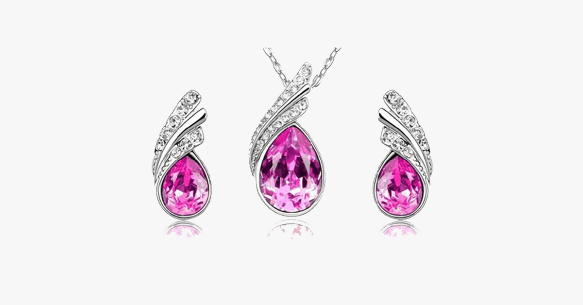 Angle Tear Drop Austrian Crystal Pendant & Earring Set – A Unique and Fashionable Addition to Your Collection