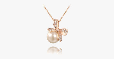Bow Pearl Necklace