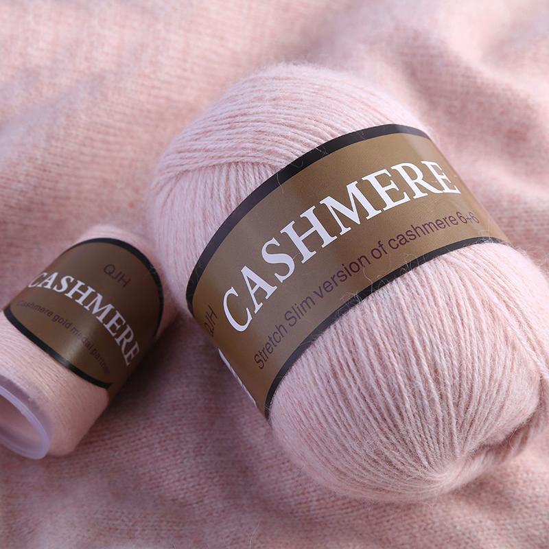 100% Mongolian Cashmere Hand-Knitted Yarn