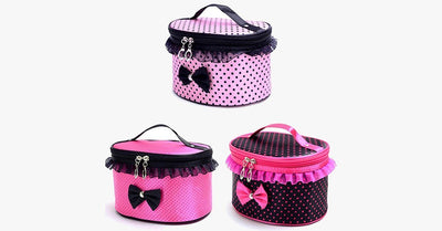 BowKnot Design Portable Travel Bag - Room for Your Accessories!