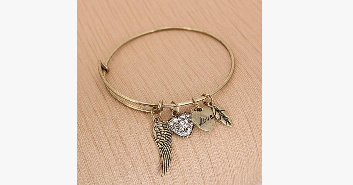 Angel Love Charm Bangle