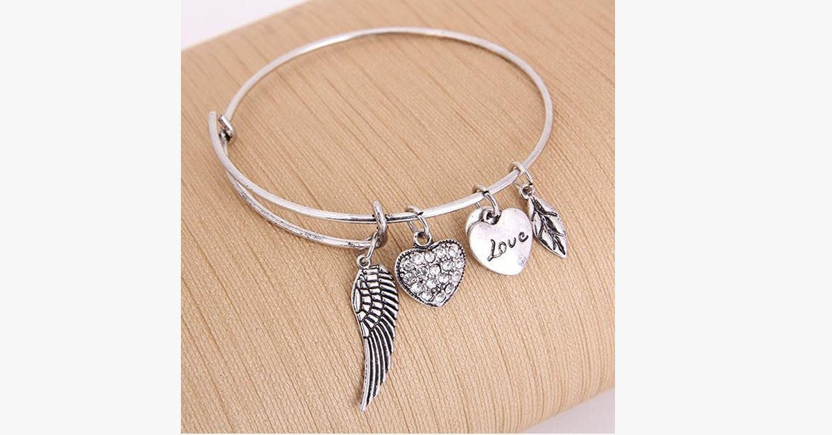 Angel Love Charm Bangle