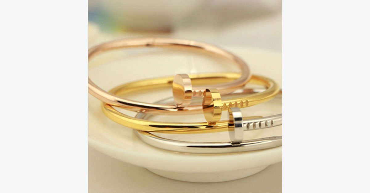 Nail Bangle