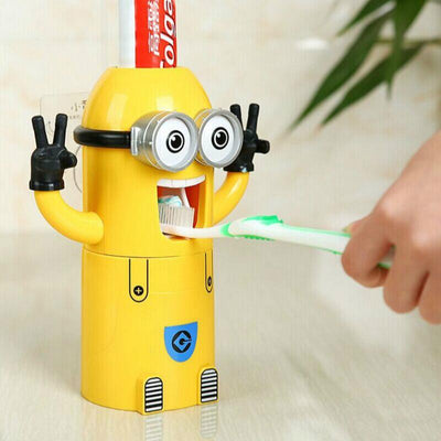 Creative Cartoon Toothbrush Holder Set