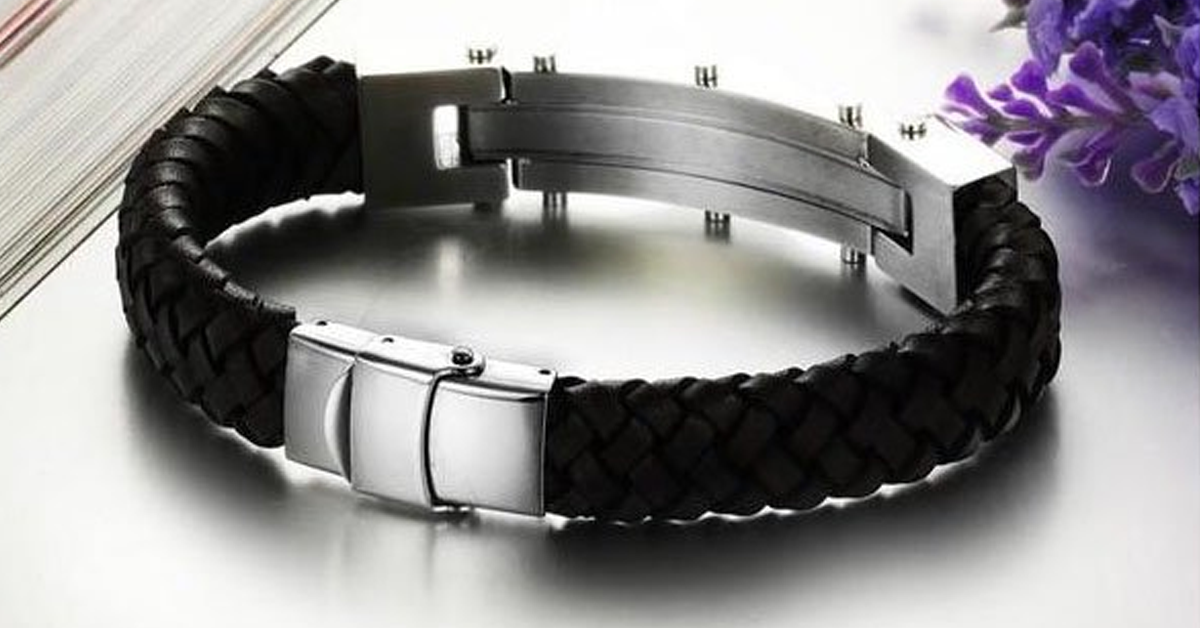 Armageddon Wing Men's Stainless Steel Bracelet (Brown)