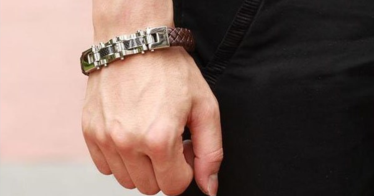 Armageddon Wing Men's Stainless Steel Bracelet (Brown)
