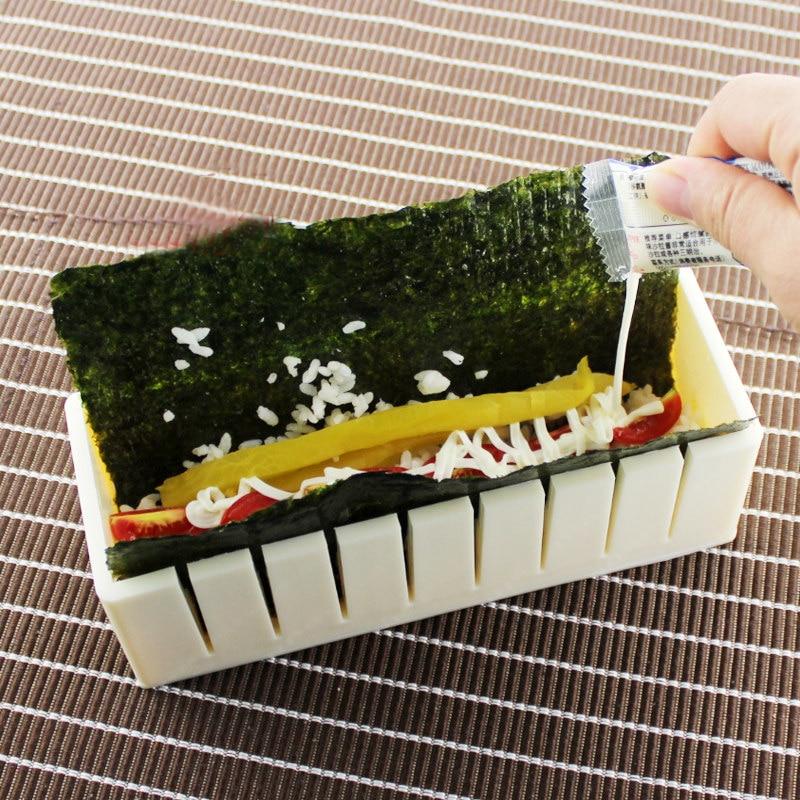Christmas Gift DIY Sushi Maker（1set of 10 pcs）
