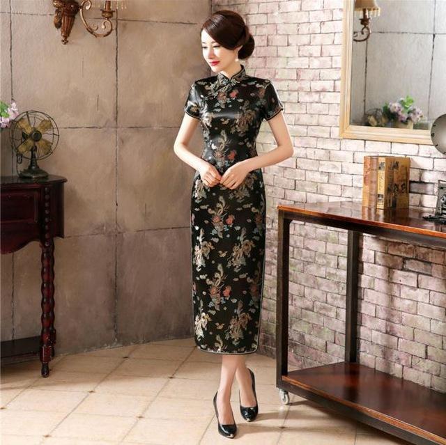 Classic Chinese Women Traditional Long Cheongsam